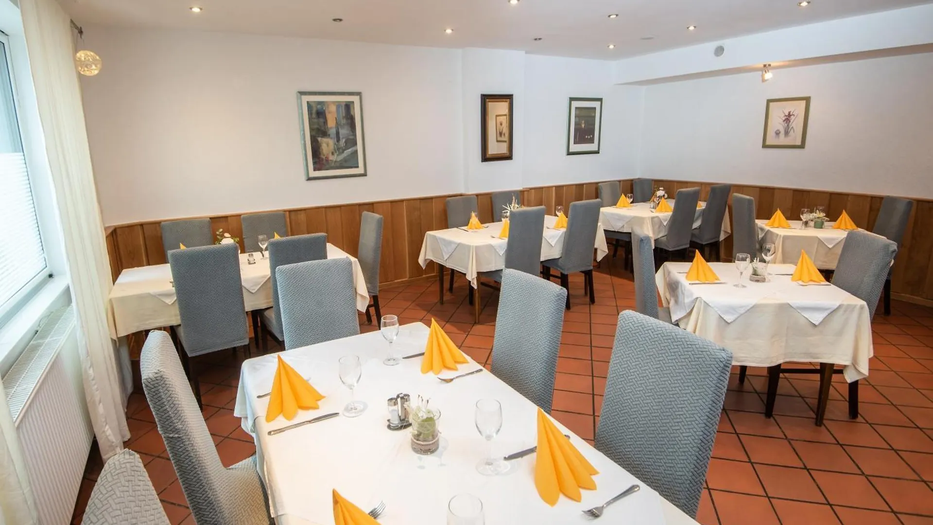 Neckarperle Hotel Edingen-Neckarhausen 2*,  Germany